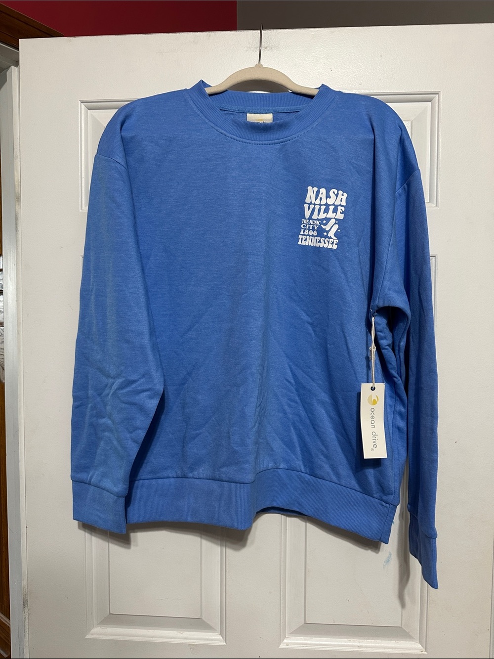NWT Nashville sweatshirt